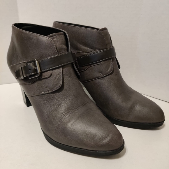 FRANCO SARTO Inkwell‎ Grey Leather Heel Booties Buckle Women's 8.5 Shoes - Picture 13 of 13